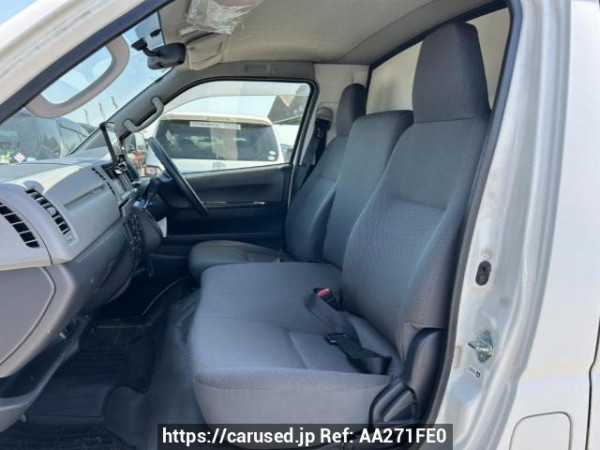 Used 2013 AT toyota hiace-van TRH200V Image[14]