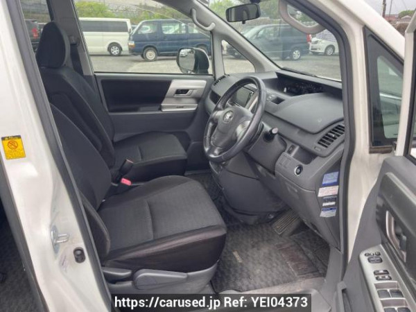 Used 2009 AT toyota voxy ZRR70W Image[9]