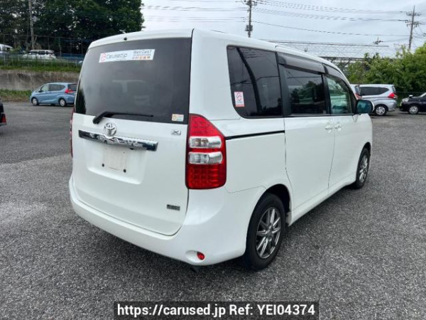 Used 2010 AT toyota noah ZRR70G Image[5]