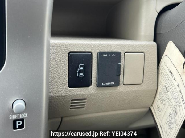 Used 2010 AT toyota noah ZRR70G Image[18]