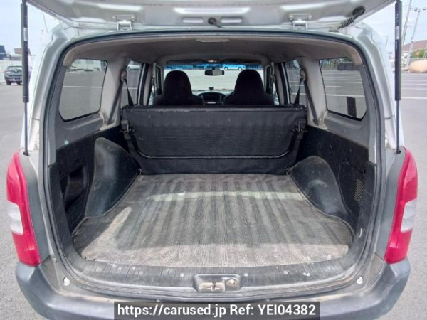 Used 2005 AT toyota probox-van NCP51V Image[16]