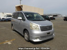 Toyota Noah ZRR70G