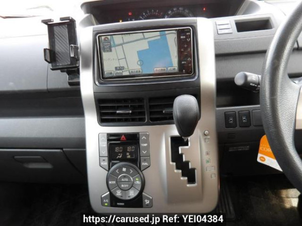 Used 2009 AT toyota noah ZRR70G Image[24]
