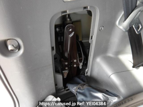 Used 2009 AT toyota noah ZRR70G Image[47]