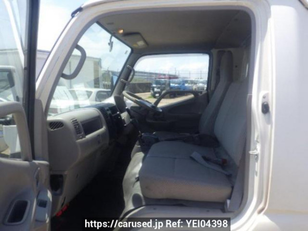 Used 2006 AT toyota dyna-route-van XZU308V Image[12]