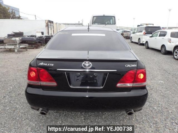 Used 2005 AT toyota crown GRS182 Image[5]