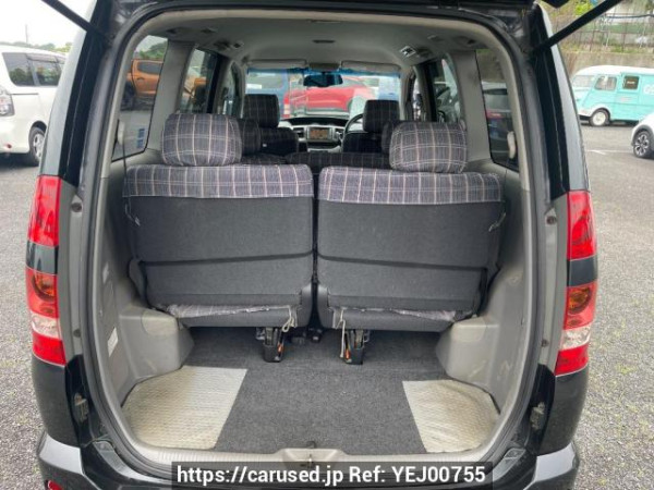 Used 2003 AT toyota noah AZR60G Image[6]