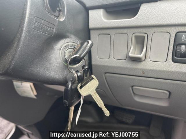 Used 2003 AT toyota noah AZR60G Image[18]