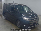 Toyota Noah ZRR80W