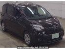 Toyota Sienta MXPC10G
