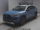 Toyota RAV4 AXAH54