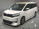 Toyota Voxy ZWR80G