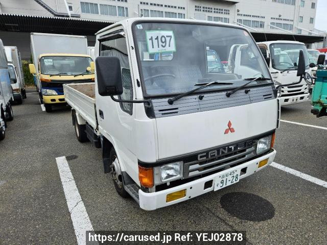 Mitsubishi Canter Guts 1991 from Japan