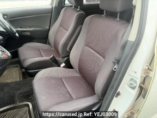Used 2005 AT toyota wish ZNE10G Image[9]