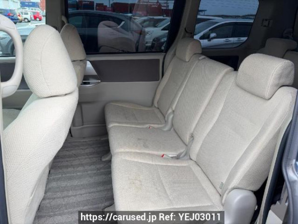 Used 2009 AT toyota noah ZRR70W Image[8]