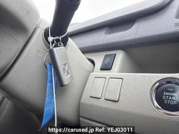 Used 2009 AT toyota noah ZRR70W Image[15]