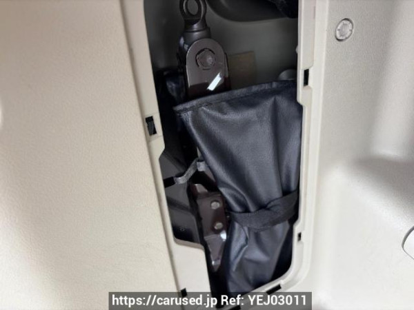 Used 2009 AT toyota noah ZRR70W Image[17]