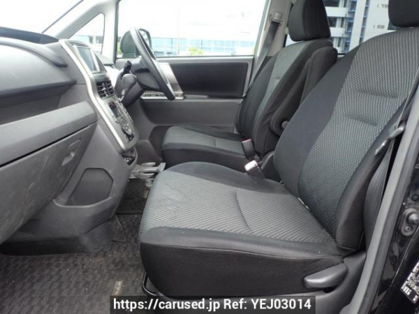 Used 2008 AT toyota noah ZRR75W Image[12]