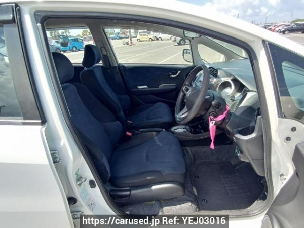 Used 2011 AT honda fit GE6 Image[15]