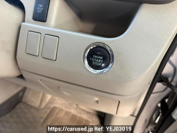 Used 2009 AT toyota noah ZRR70W Image[30]