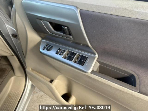 Used 2009 AT toyota noah ZRR70W Image[31]