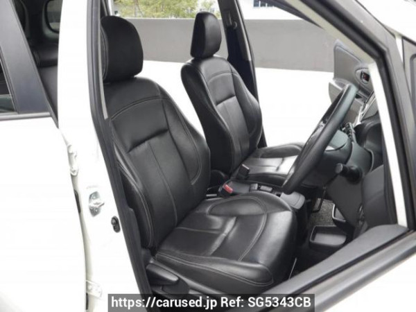 Used 2016 CVT toyota wish null Image[5]