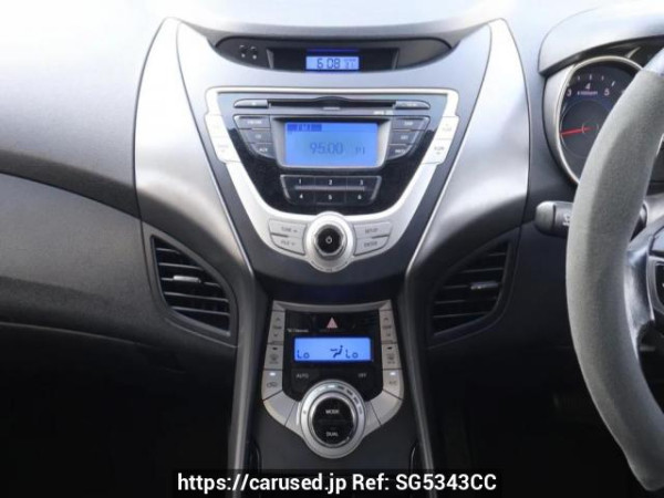 Used 2011 CVT hyundai elantra null Image[9]