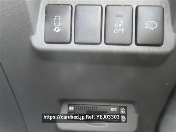 Used 2011 CVT toyota prius-alpha ZVW41 Image[15]