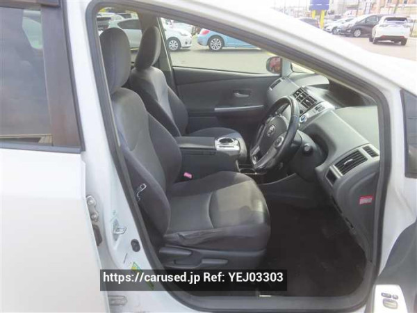 Used 2011 CVT toyota prius-alpha ZVW41 Image[18]