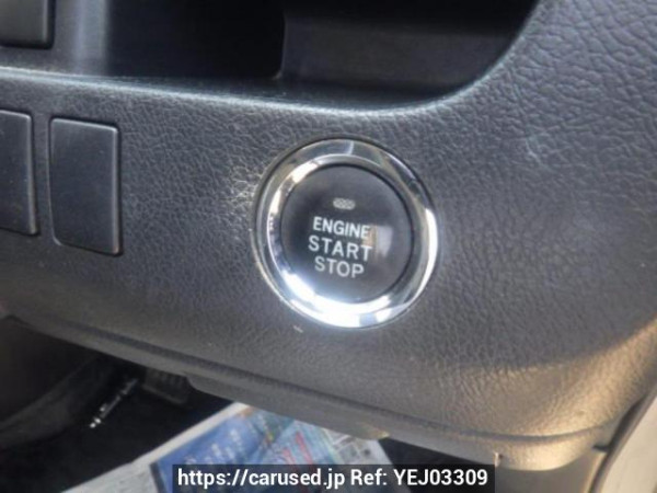 Used 2013 AT toyota noah ZRR70G Image[24]