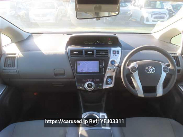 Used 2013 CVT toyota prius-alpha ZVW41 Image[13]