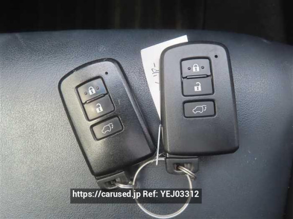 Used 2015 CVT toyota harrier ZSU60 Image[16]
