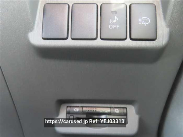 Used 2011 CVT toyota prius-alpha ZVW41 Image[15]