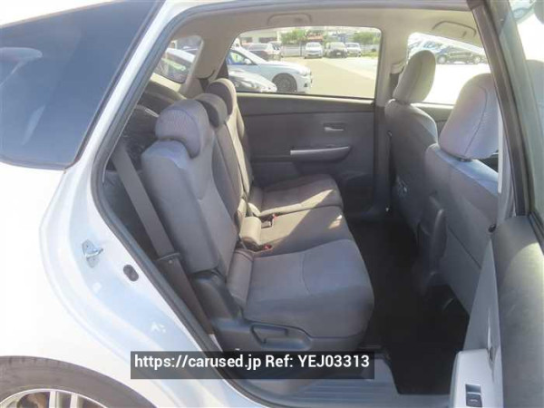 Used 2011 CVT toyota prius-alpha ZVW41 Image[20]