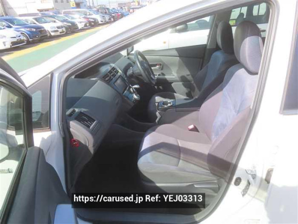 Used 2011 CVT toyota prius-alpha ZVW41 Image[21]