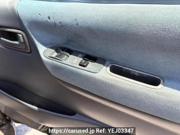 Used 2002 AT toyota hiace-van RZH112V Image[30]