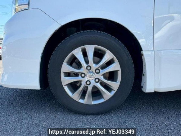 Used 2013 AT toyota voxy ZRR70W Image[33]