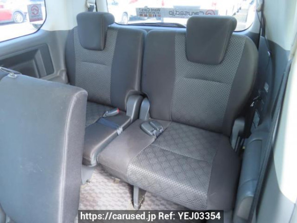Used 2009 AT toyota noah ZRR70W Image[16]