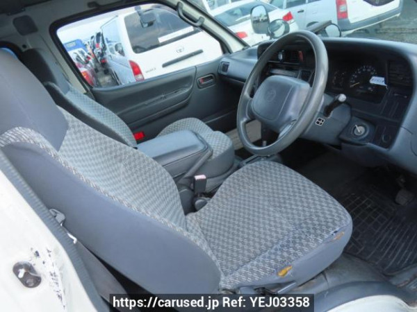 Used 2004 AT toyota hiace-van TRH112V Image[11]