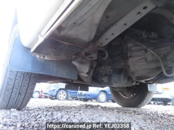 Used 2004 AT toyota hiace-van TRH112V Image[29]