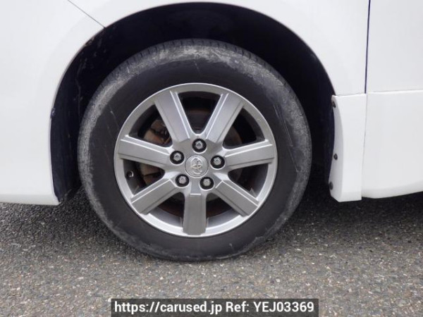 Used 2009 AT toyota voxy ZRR70W Image[31]