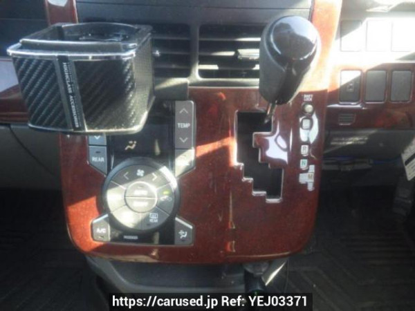 Used 2007 AT toyota noah ZRR70W Image[19]
