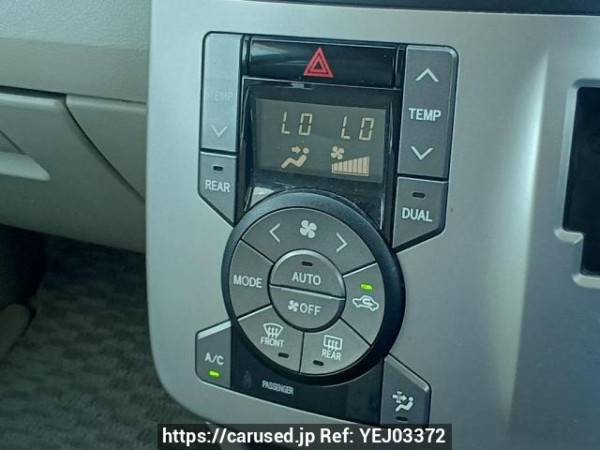 Used 2007 AT toyota noah ZRR75G Image[25]