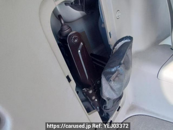 Used 2007 AT toyota noah ZRR75G Image[42]