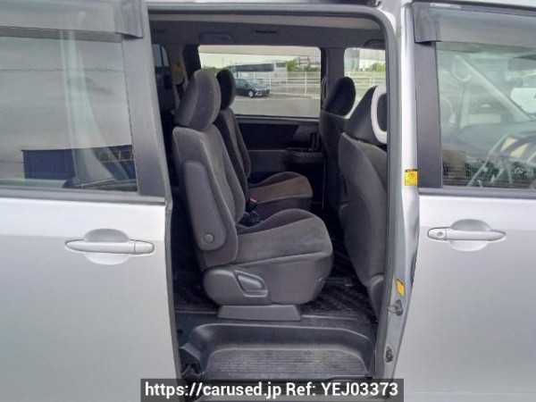 Used 2010 AT toyota noah ZRR75G Image[14]