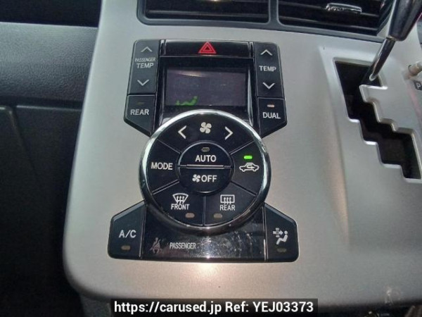 Used 2010 AT toyota noah ZRR75G Image[25]