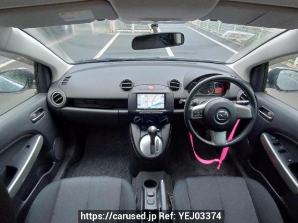 Used 2013 AT mazda demio DE3FS Image[17]
