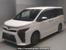 Toyota Voxy ZRR80W