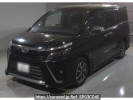 Toyota Voxy ZRR80W