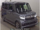 Honda N-BOX CUSTOM JF3